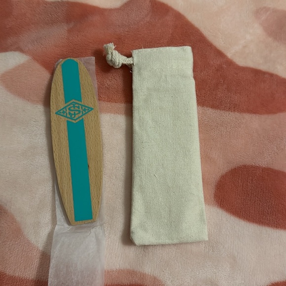 Sol de Janeiro Surfboard Foot File - Picture 4 of 6